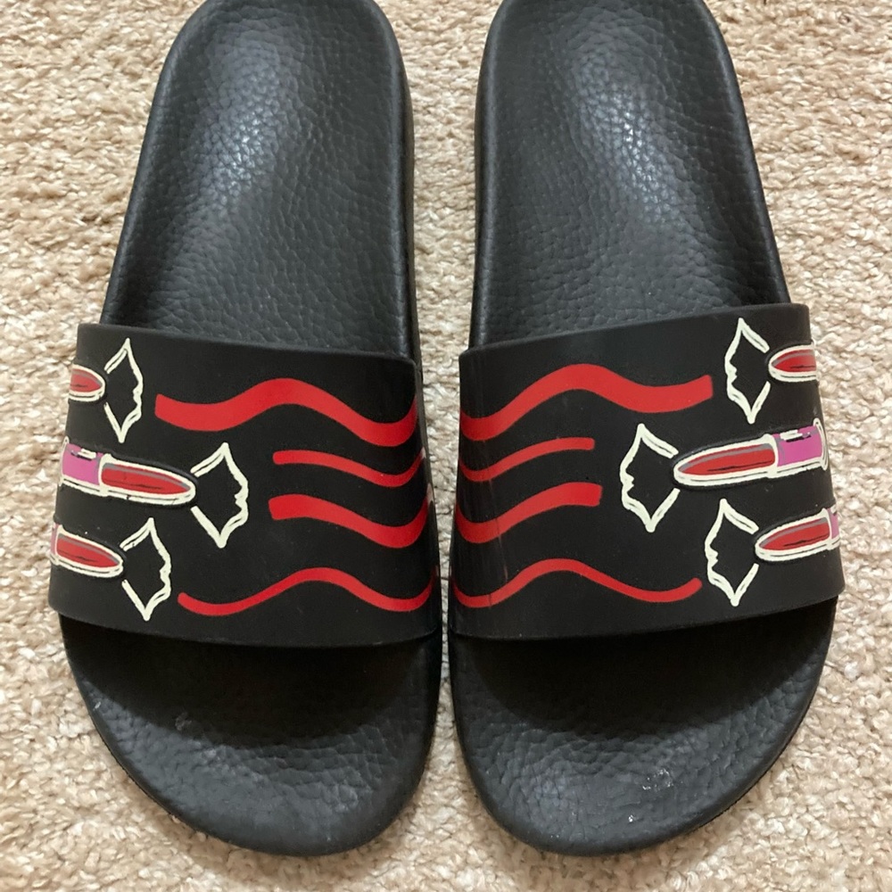 Authentic Valentino Slides - Picture 9 of 10